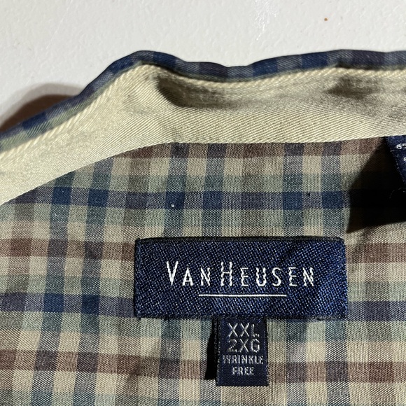 VAN HEUSEN (2X) MULTICOLORED PLAID BUTTON DOWN LONG SLEEVE PREOWNED SHIRT - Picture 3 of 9